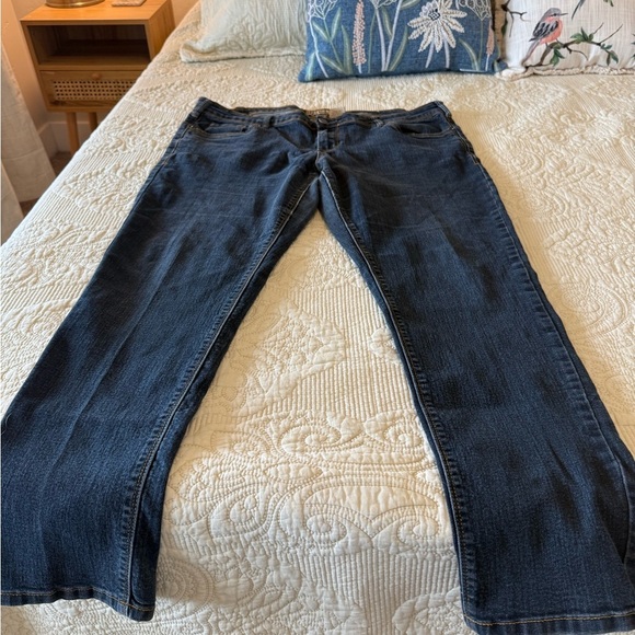 Hybrid & company Denim - PLUS women's jeans by HYBRID - size 18 - comfortable and classic